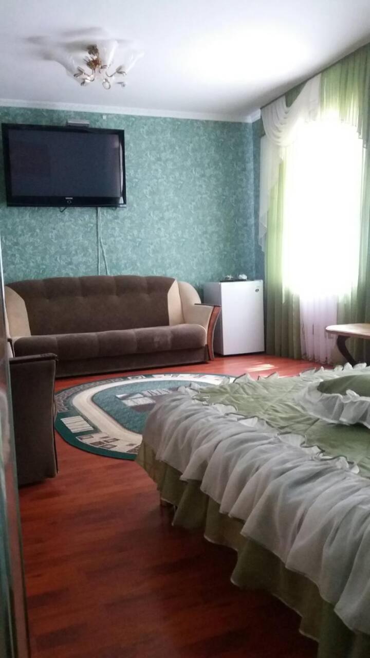 Hotel Tropicana Svitlovodsʼk المظهر الخارجي الصورة